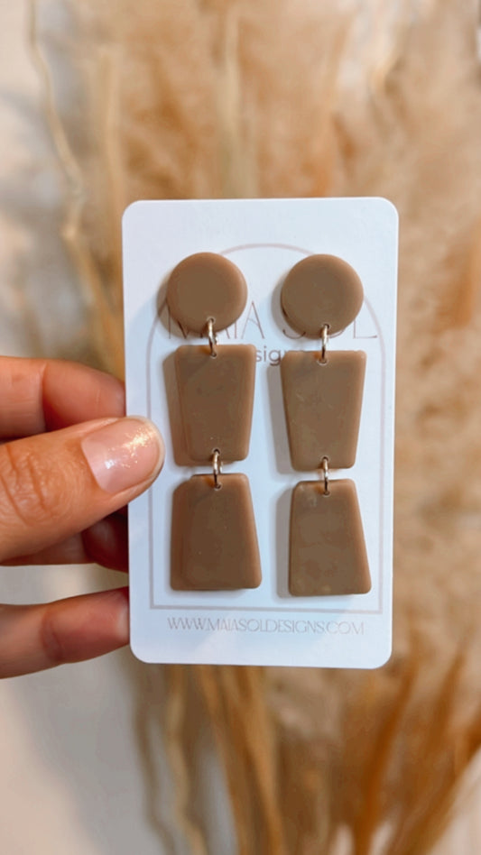 Tan Simple Shape Earrings